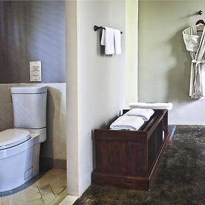 Quarto twin de solteiro delux